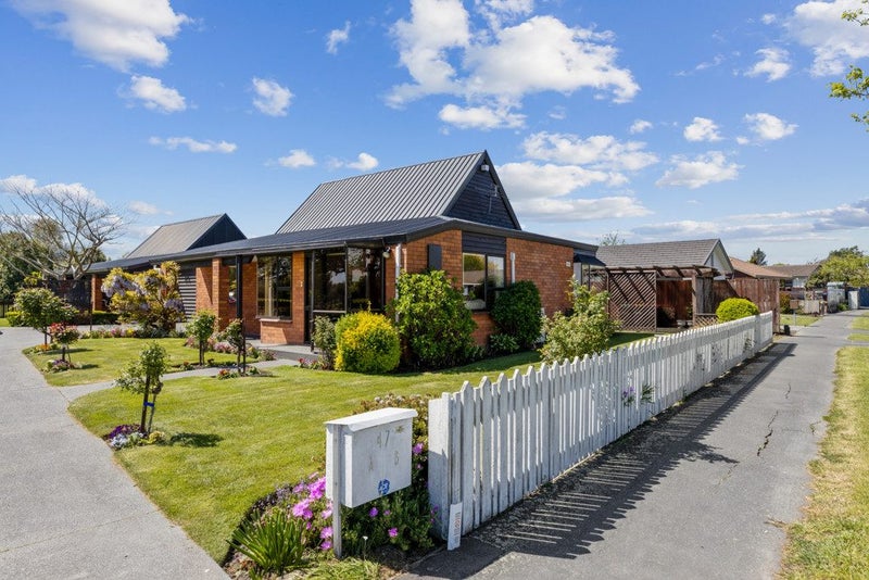 47A Solomon Avenue, Redwood, Christchurch - Carousel 1