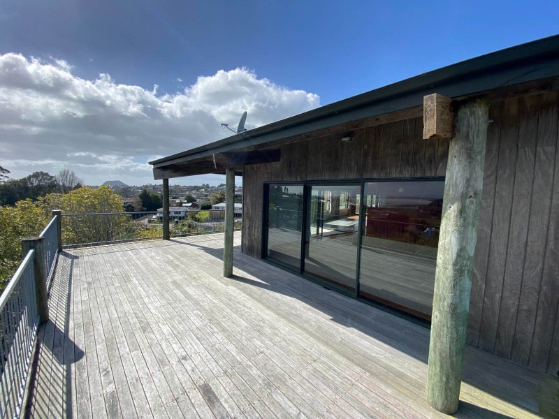 5 Aquavue Way, Bellevue, Tauranga - Carousel 2