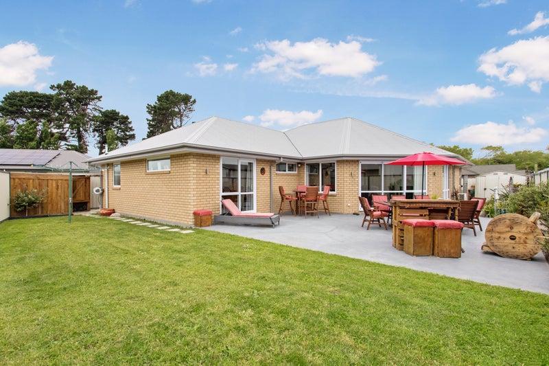 3 Foresthill Place, Bromley, Christchurch - Carousel 2