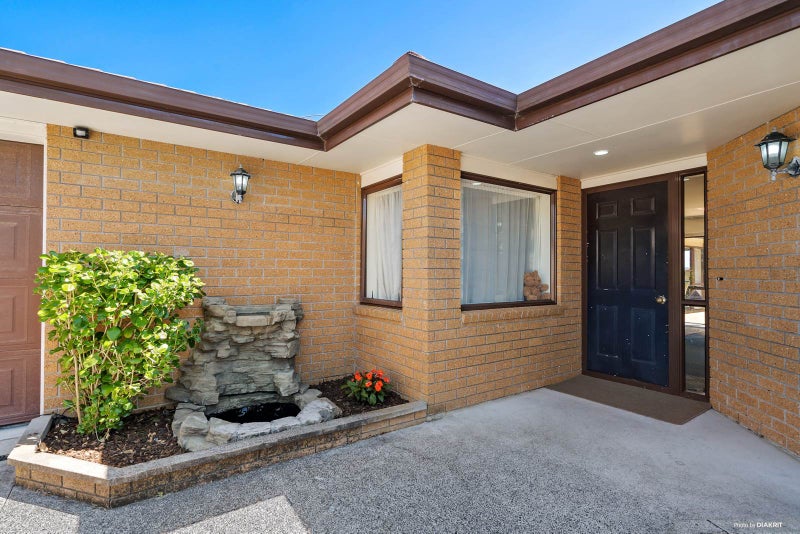 224 Te Atatu Road, Te Atatu South, Auckland - Carousel 2