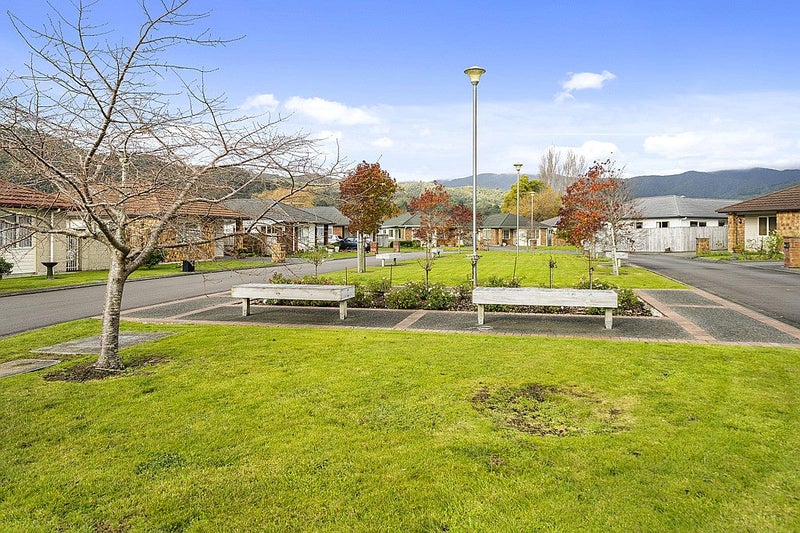 48 Woodland Mews, Wainuiomata, Lower Hutt - Carousel 17
