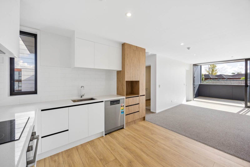 3/14 Treasure Lane, TE ATATU SOUTH, AUCKLAND - Carousel 2