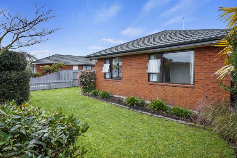 7 Gala Lane, Woolston, Christchurch - Carousel 2