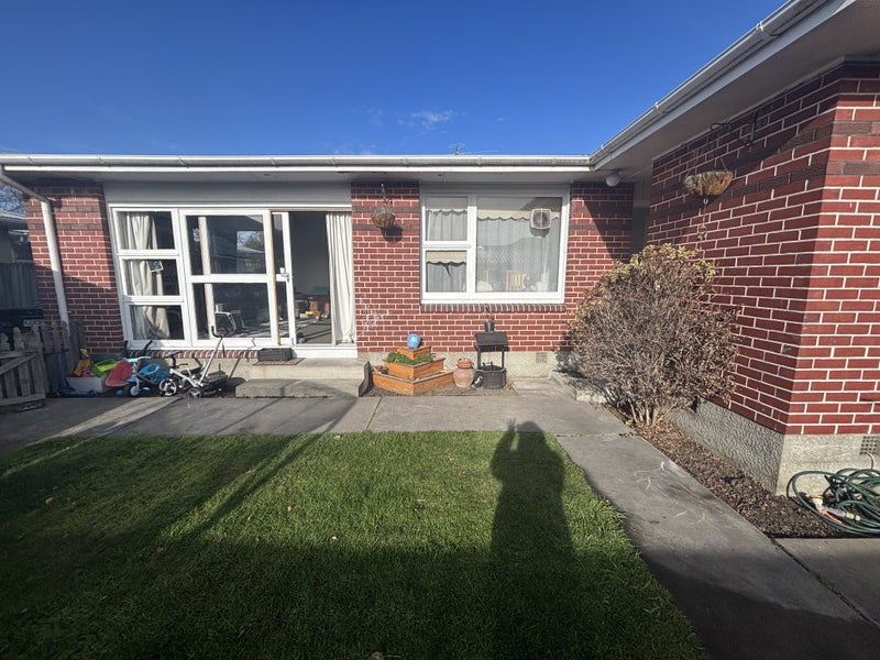 2/10 Aorangi Road, Bryndwr, Christchurch - Carousel 8