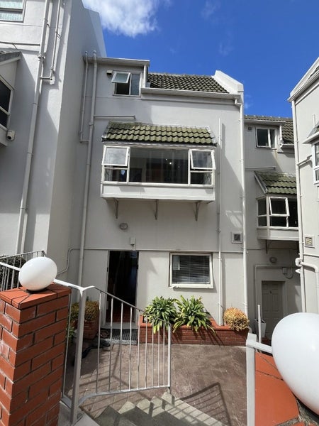 9/2 Mcfarlane Street, Mount Victoria, Wellington - Carousel 2