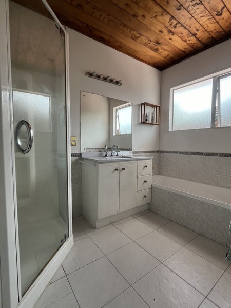 52 West Fairway, Golflands, Auckland - Carousel 12