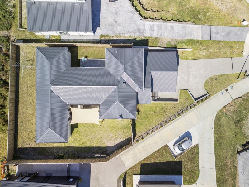 13 Karanema Place, Coastlands, Whakatane - Carousel 25