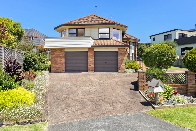 141 Halsey Drive, Lynfield, Auckland - Carousel 2