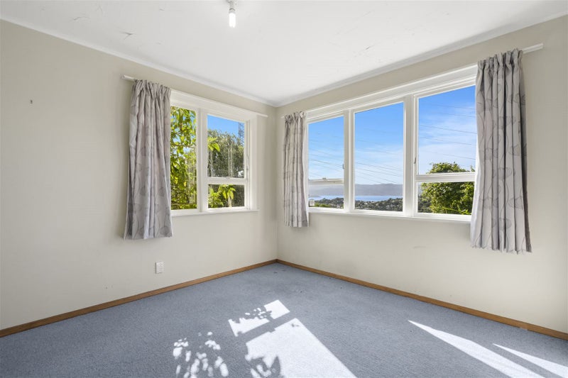 5 Chequers Way, Crofton Downs, Wellington - Carousel 2