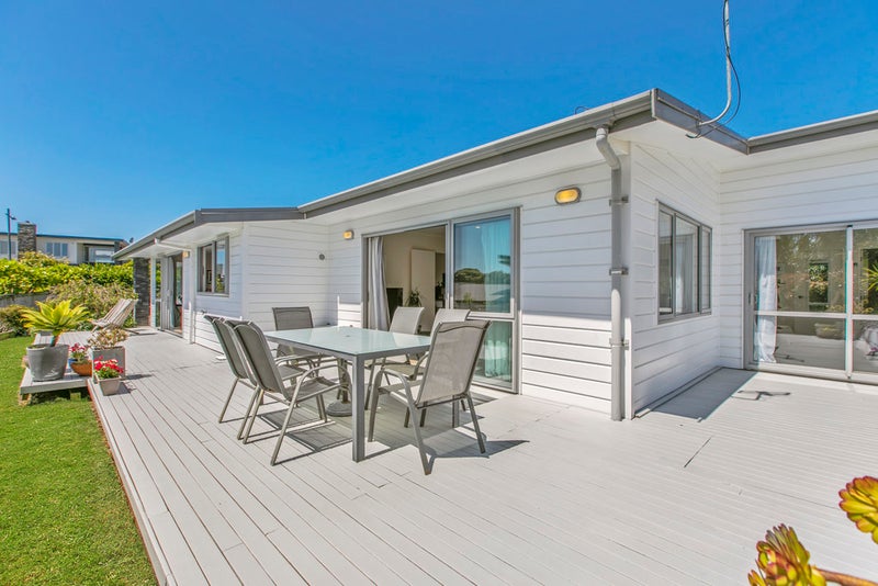 3 Fantail Crescent, Maraetai, Auckland - Carousel 1