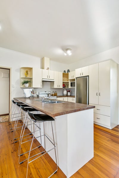 1467 Great North Road, Waterview, Auckland - Carousel 26