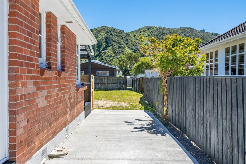 15A Langford Street, Naenae, Lower Hutt - Carousel 10