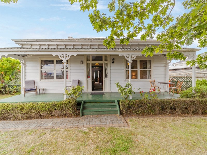 500 Ellison Road, Hastings, Hastings - Carousel 1