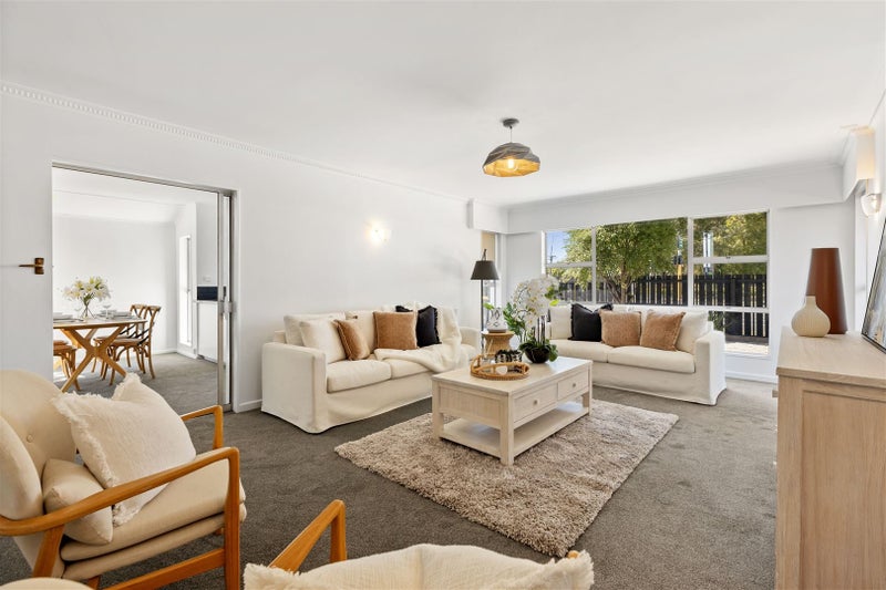 385 Main North Road, Redwood, Christchurch - Carousel 1