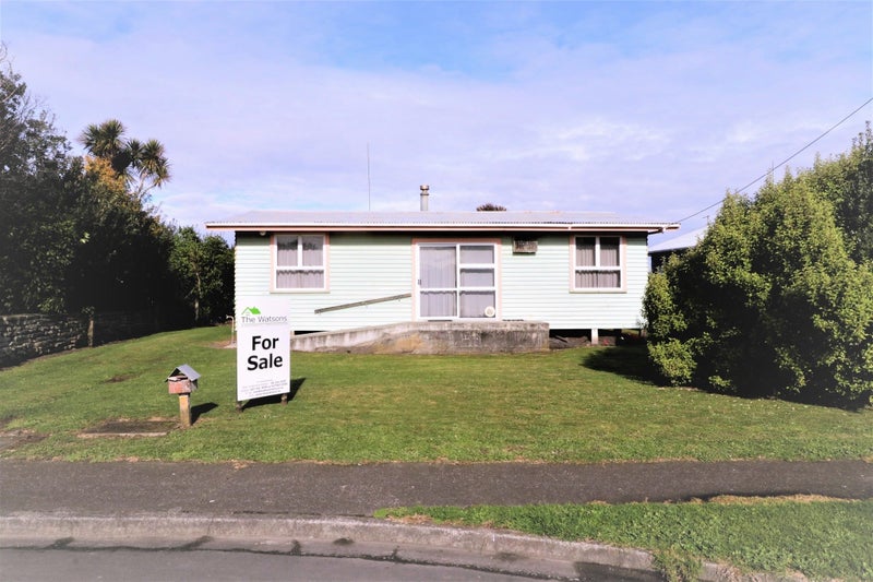 12 Aranui Avenue, Castlecliff, Whanganui - Carousel 1