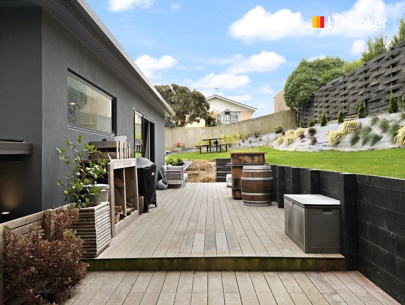 11 Eastbank Street, Waverley, Dunedin - Carousel 2