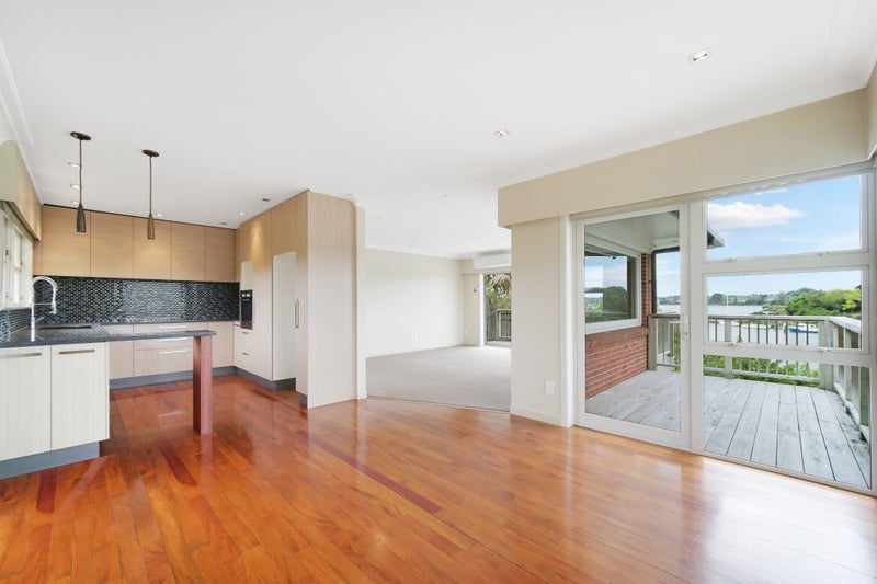 15 Bridge Street, Panmure, Auckland - Carousel 1
