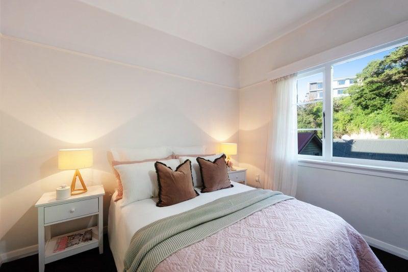 8/28 Clifton Terrace, Kelburn, Wellington - Carousel 10