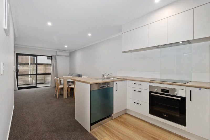 6/150 Te Rapa Road, Beerescourt, Hamilton - Carousel 2