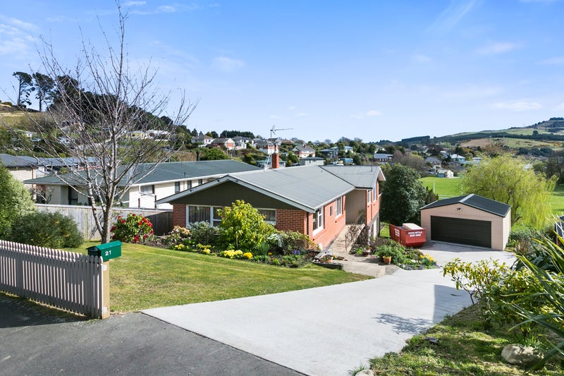 21 Roy Crescent, Concord, Dunedin - Carousel 1
