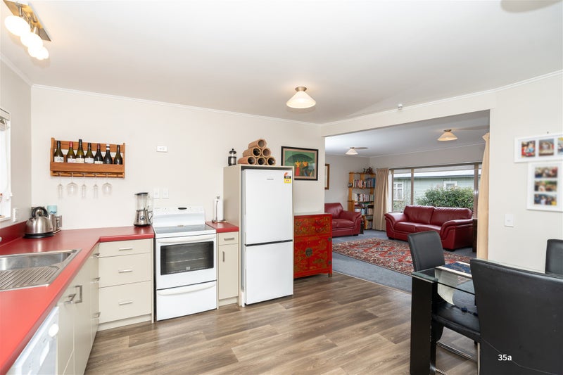 35B Anglesea Street, Hamilton Central, Hamilton - Carousel 2