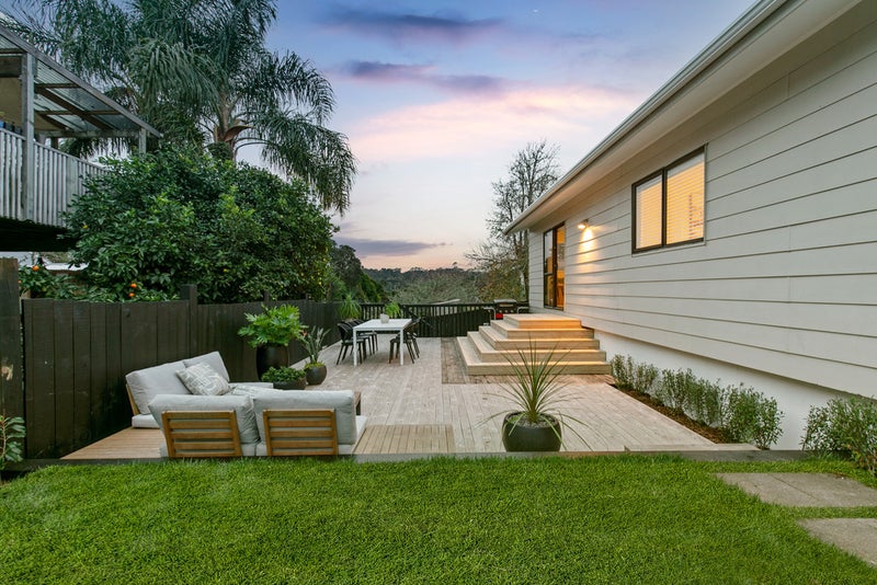 1/92 Beach Haven Road, Beach Haven, Auckland - Carousel 1