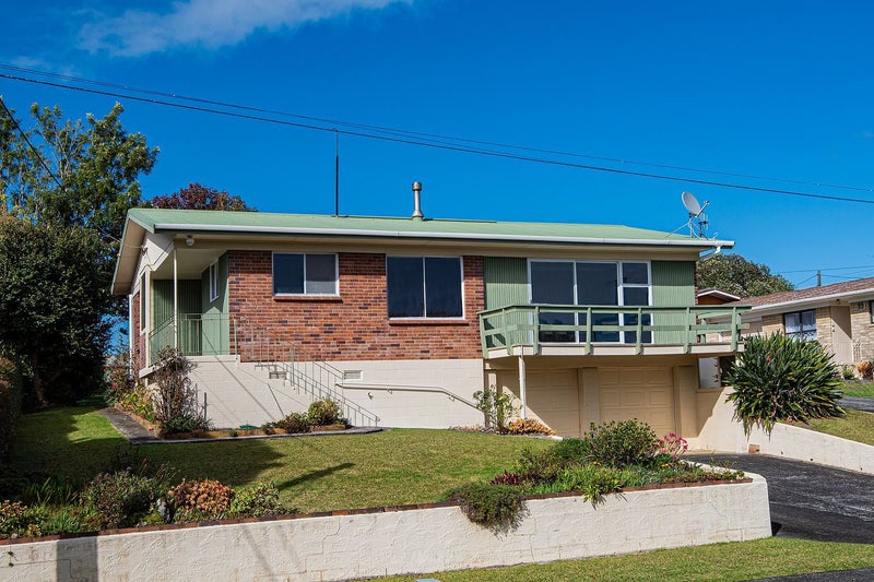 6 Sorrento Street, Onerahi, Whangarei - Carousel 1