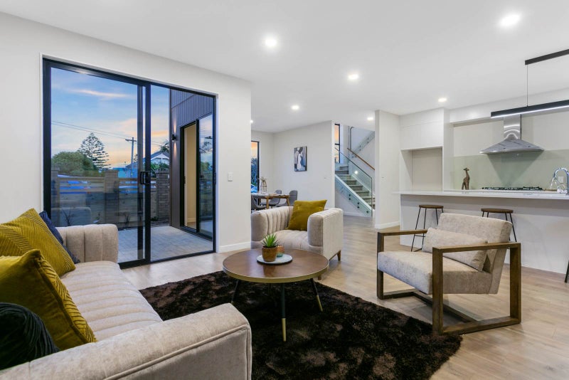 19A Roseberry Avenue, Birkenhead, Auckland - Carousel 2