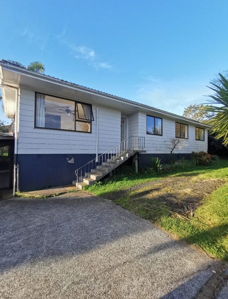 54 Arodella Crescent, Ranui, Auckland - Carousel 1