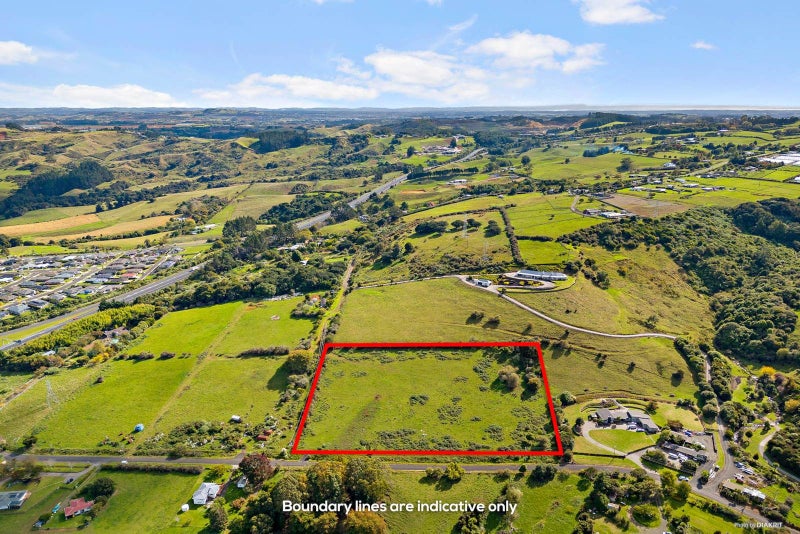 94 O'Leary Road - Carousel 2