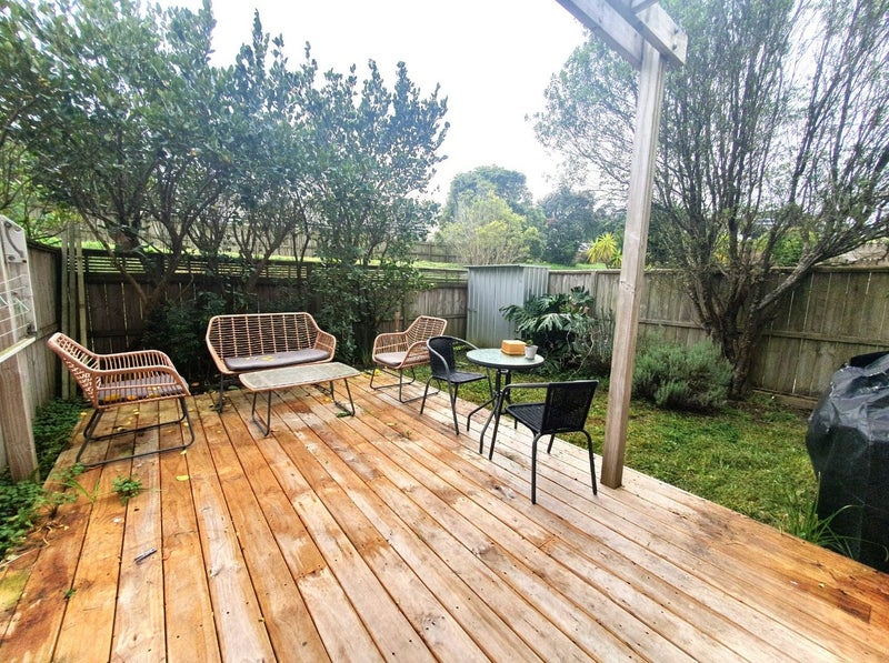 16A/21 Hunters Park Drive, Three Kings, Auckland - Carousel 1