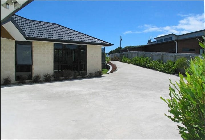 12 Greenstone Place, Aotea, Porirua - Carousel 2