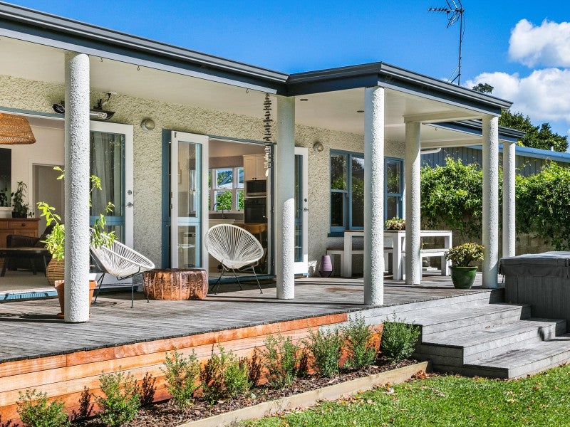 8 Ann Street, Inner Kaiti, Gisborne - Carousel 2