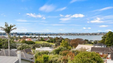 175A Riddell Road, Glendowie, Auckland - Carousel 1