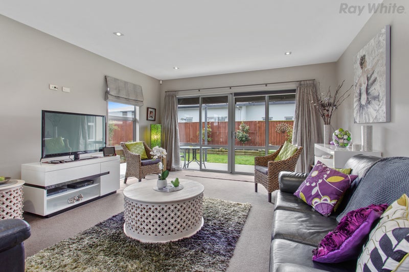 44 Little Oaks Drive, Yaldhurst, Christchurch - Carousel 2