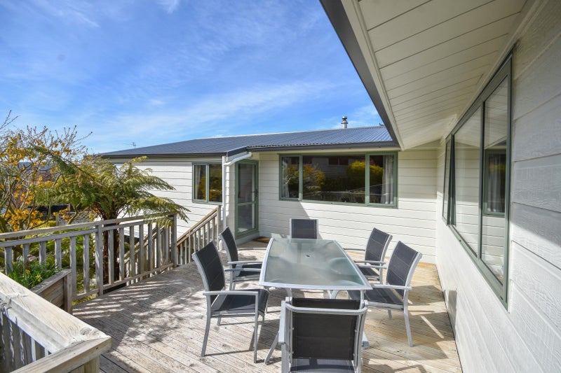 14 Honeystone Street, Helensburgh, Dunedin - Carousel 2
