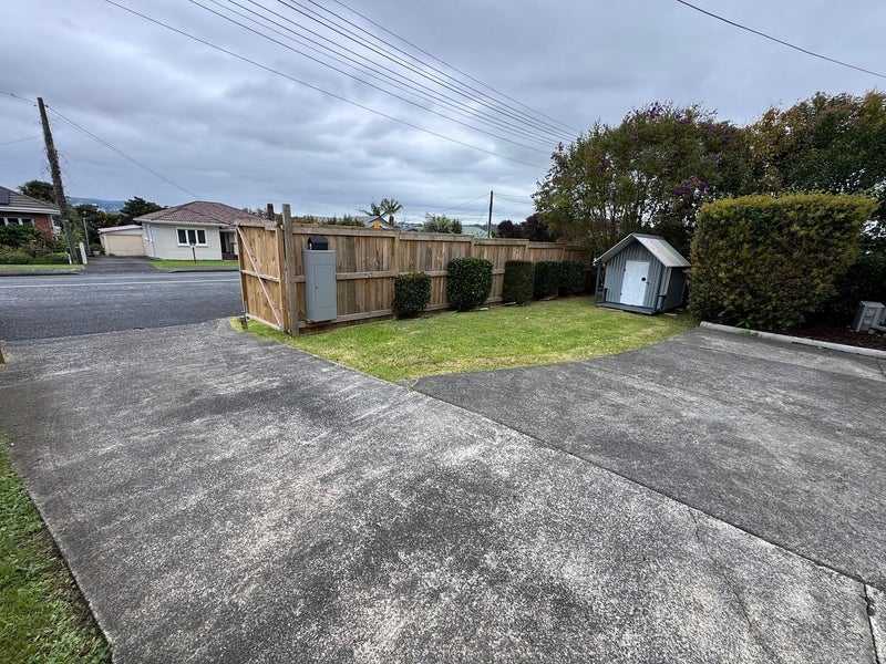 4 Fifth Avenue, Avenues, Whangarei - Carousel 2