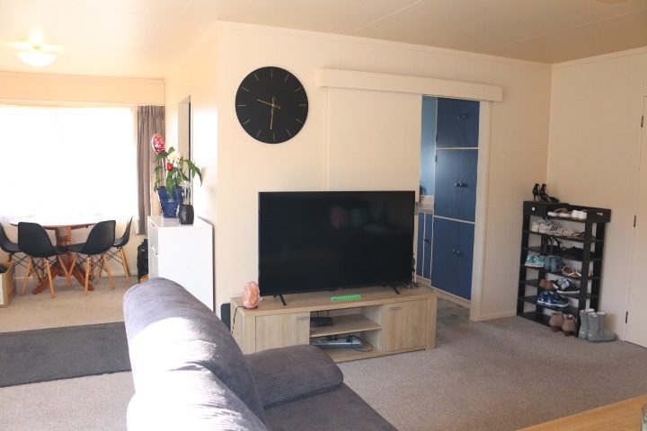 34 Pencarrow Street, Highbury, Palmerston North - Carousel 2
