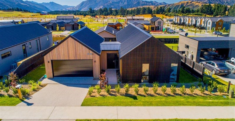 16 Mount Nicholas Avenue, Wanaka - Carousel 1