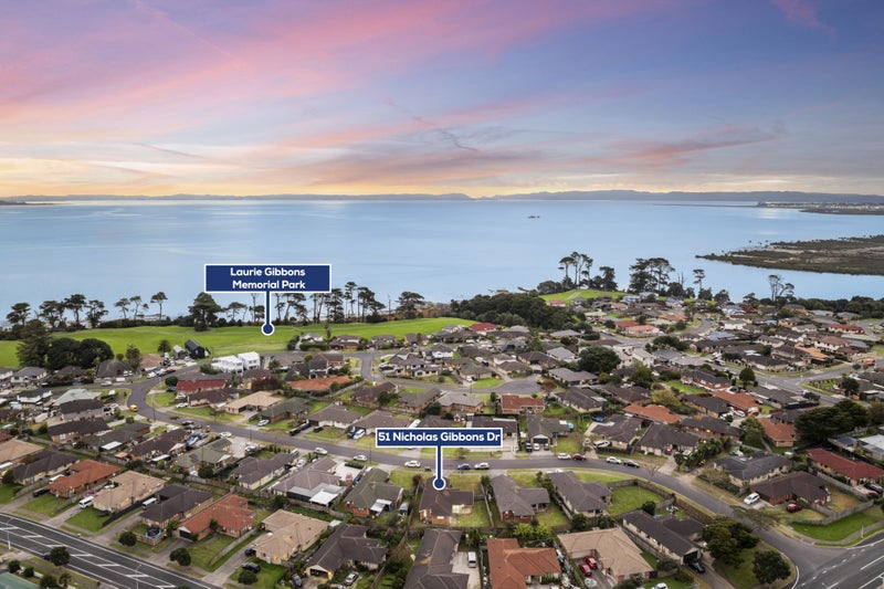 51 Nicholas Gibbons Drive, Clendon Park, Auckland - Carousel 2
