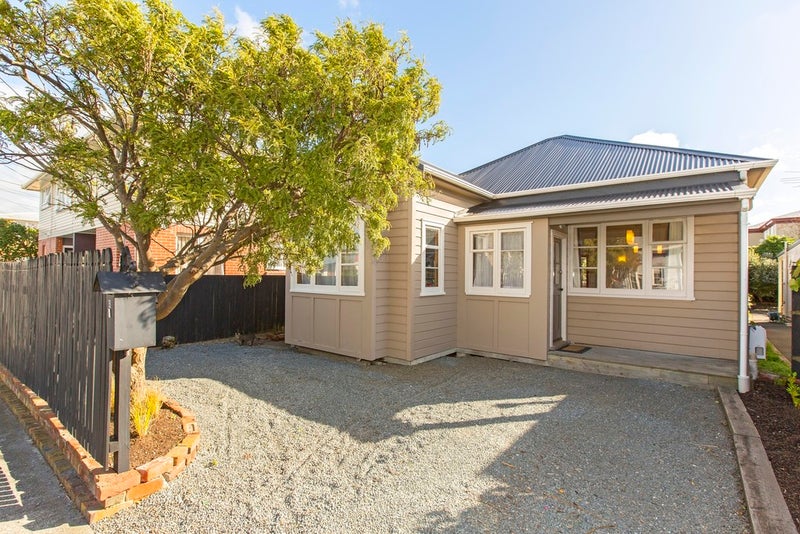 43 Beach Street, Petone, Lower Hutt - Carousel 16