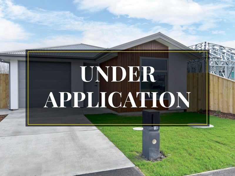 18 Oakmill Drive, Casebrook, Christchurch - Carousel 1