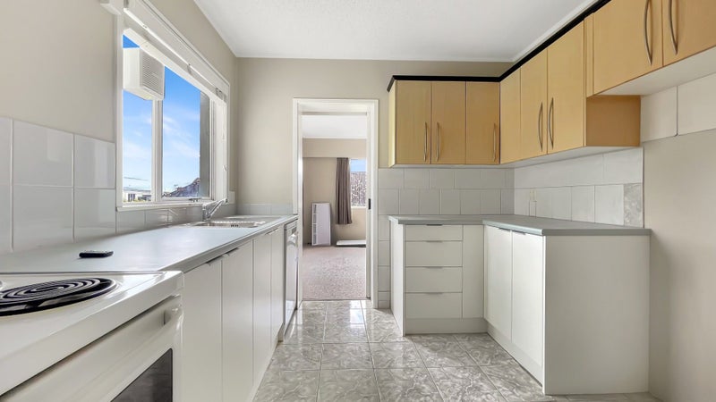 2/11 St Georges Bay Road, Parnell, Auckland - Carousel 2