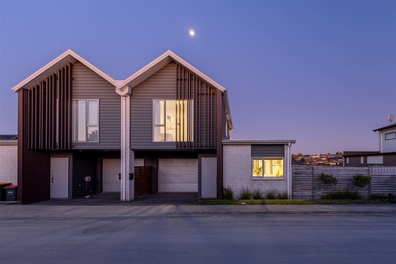 3 Springside Court, Huntington, Hamilton - Carousel 1