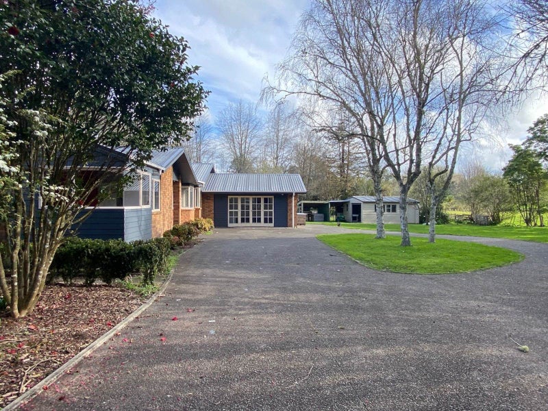 218 Bawden Road, Albany - Carousel 1