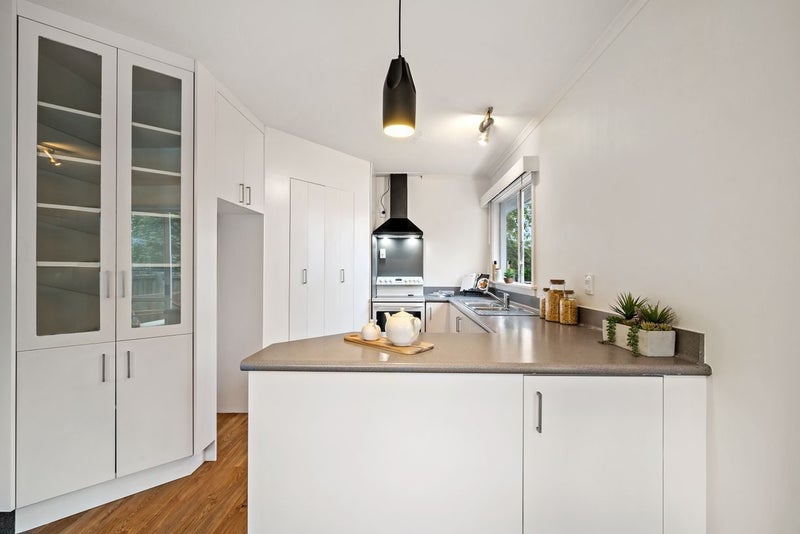 57 Yaldhurst Road, Sockburn, Christchurch - Carousel 2