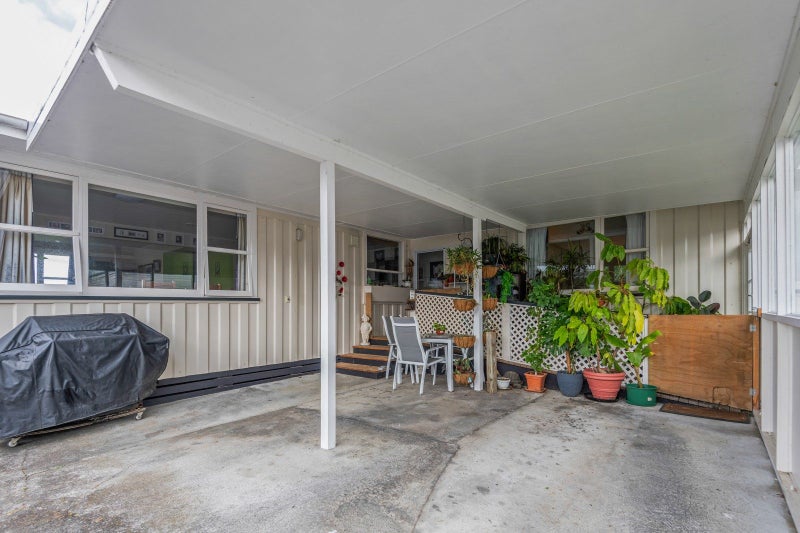 7 Bredins Line, Marton - Carousel 15