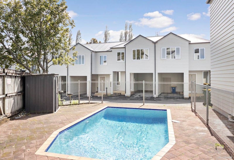 7/30 John Jennings Drive, Oteha, Auckland - Carousel 10