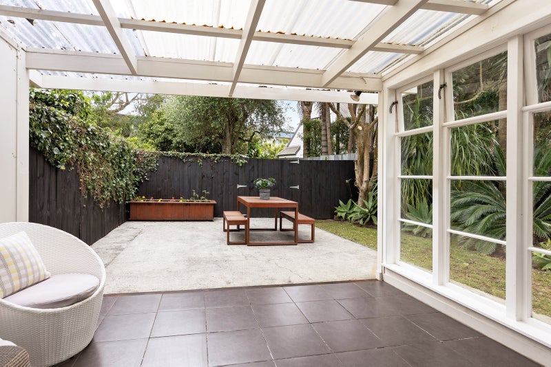 6/0 Mariri Road, Onehunga, Auckland - Carousel 2