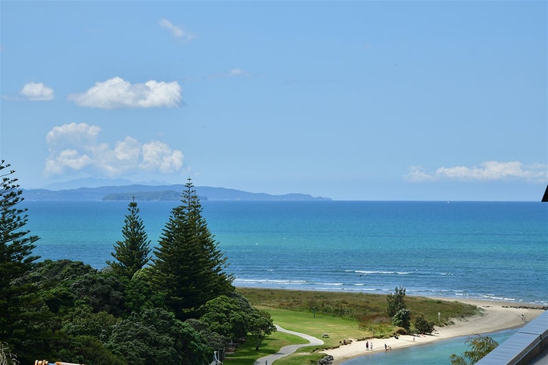 16A Amorino Drive, Red Beach, Red Beach - Carousel 2